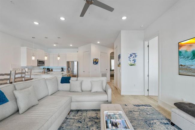 UNIT-213 - 199 Waterpoint Ct, Condo with 3 bedrooms, 3 bathrooms and 2 parking in Montgomery TX | Image 10
