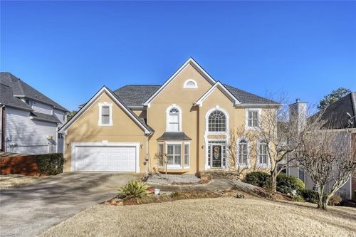 2285 Wildwood Lake Dr, Suwanee, GA, 30024-3246 | Card Image