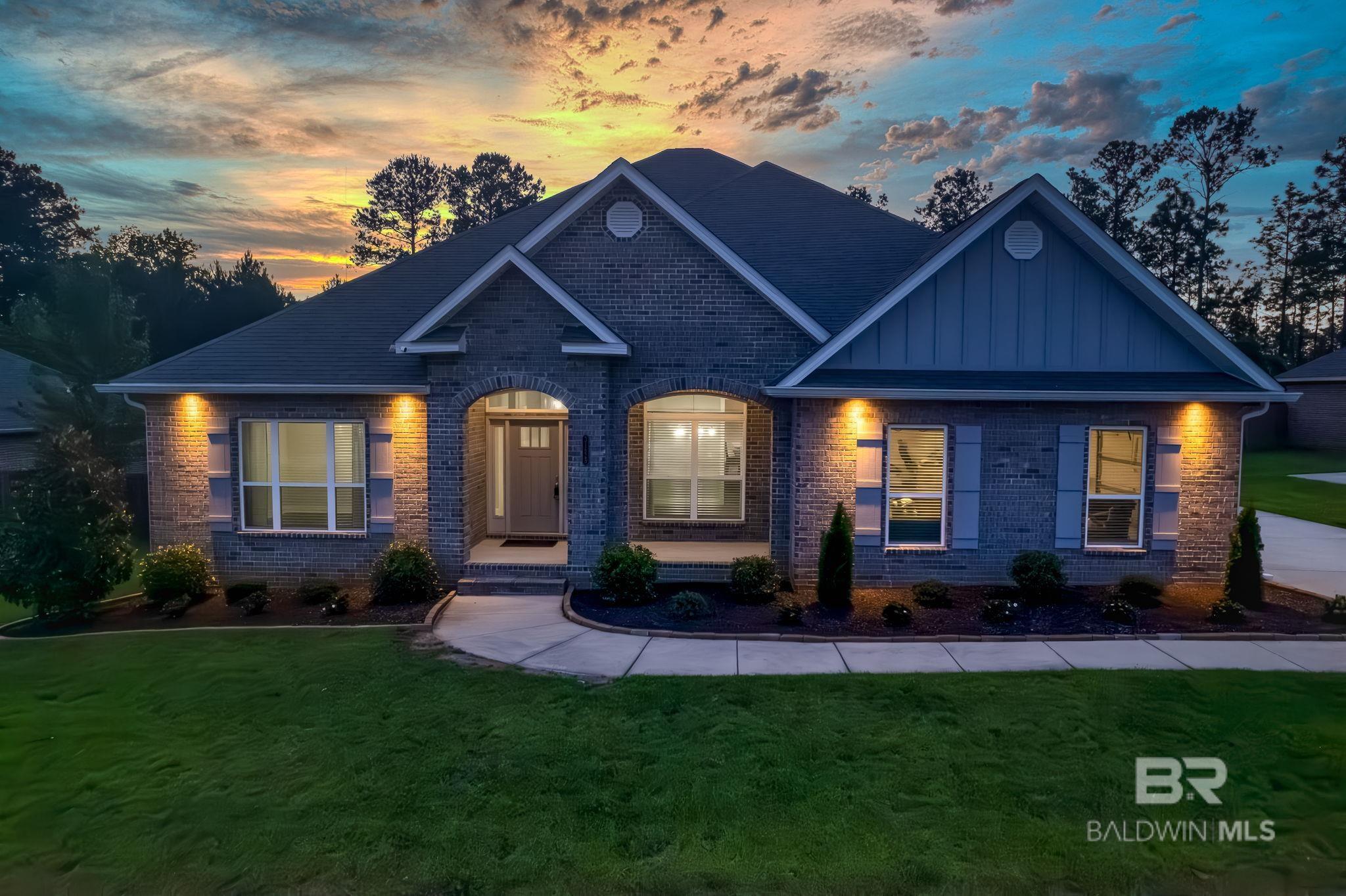 Spoonbill Rd, Daphne, AL 36527