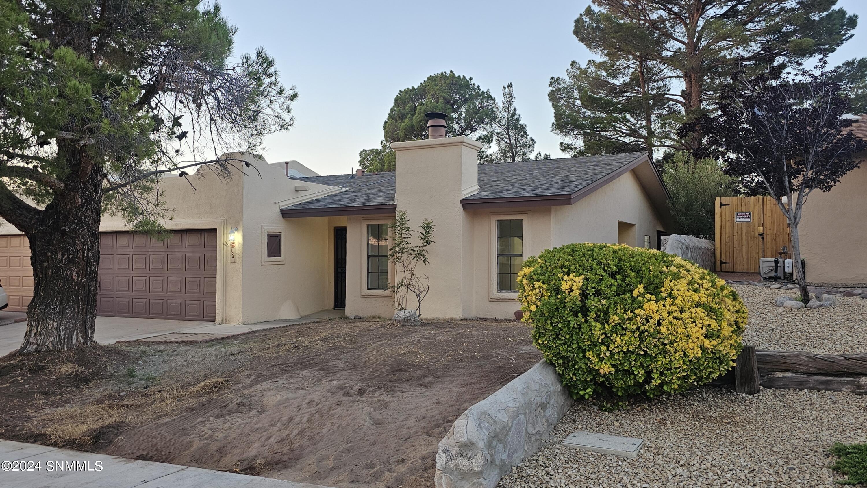 Candeleras St, Las Cruces, NM 88011