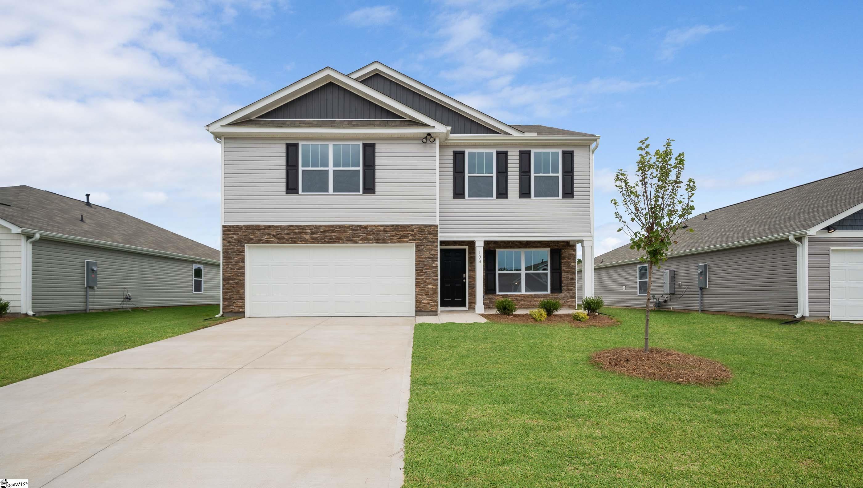 Barton Ct, Greenwood, SC 29646