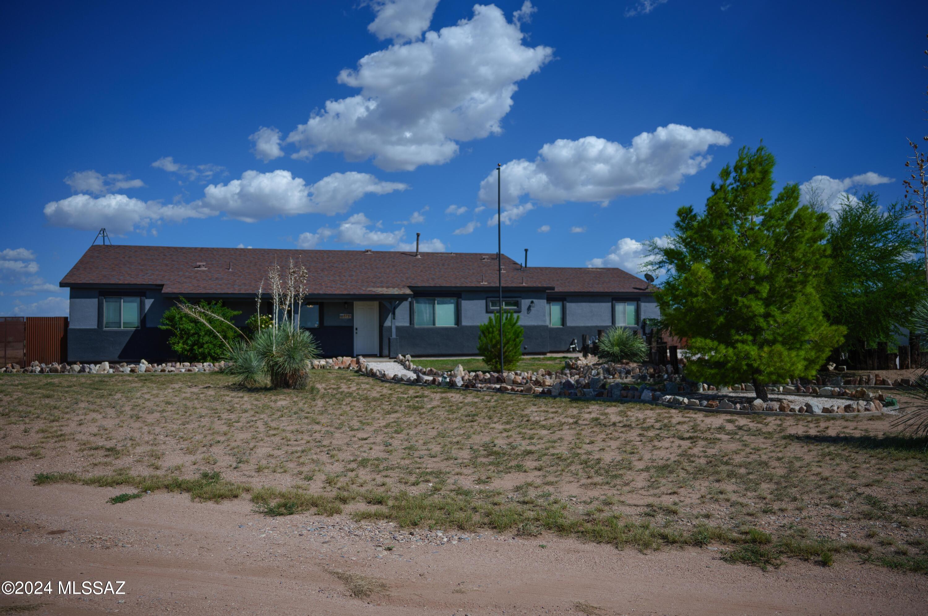 Carina Cir, Benson, AZ 85602