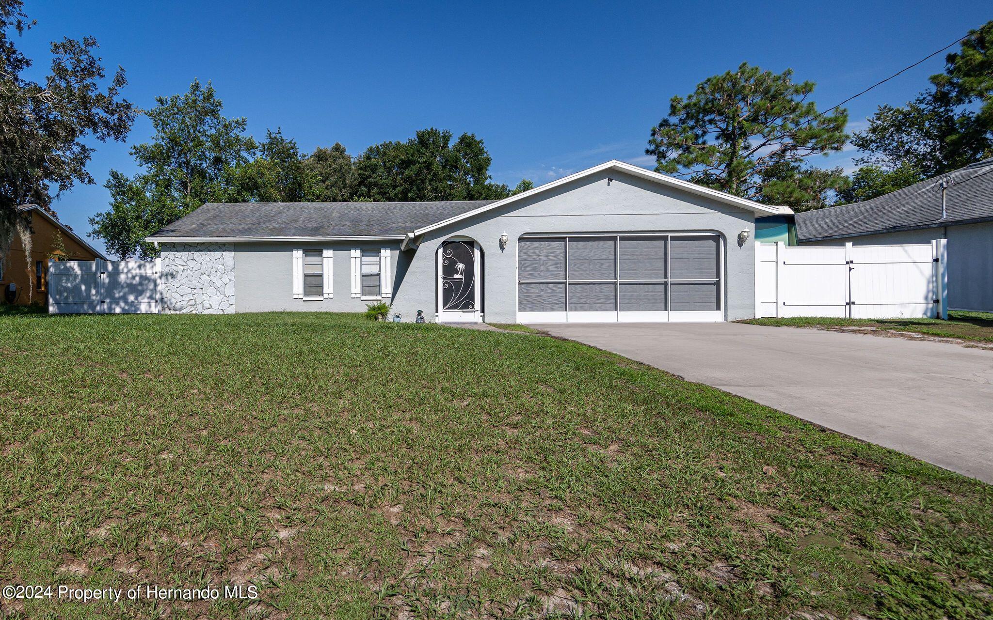 Greynolds Ave, Spring Hill, FL 34608