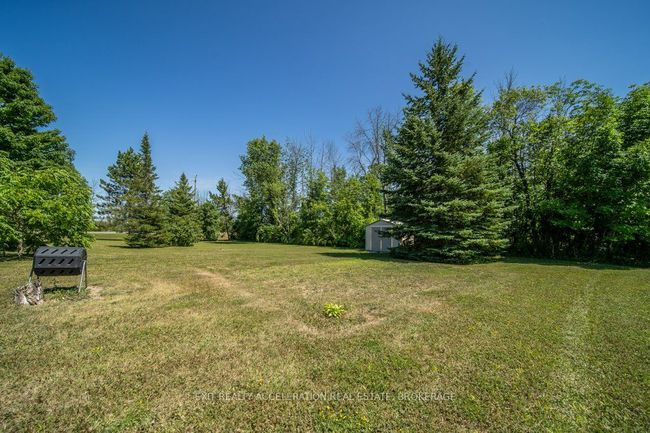 2492 County Rd 41, House other with 3 bedrooms, 2 bathrooms and 6 parking in Roblin ON | Image 33
