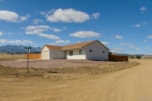 4805 Hicklin Dr, Colorado City, CO, 81019-5015 | Card Image