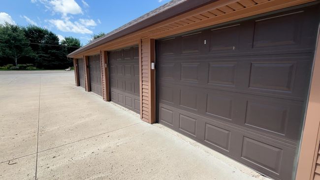 UNIT-4 - 16978 S Inner Ln, Condo with 3 bedrooms, 2 bathrooms and null parking in Spirit Lake IA | Image 16