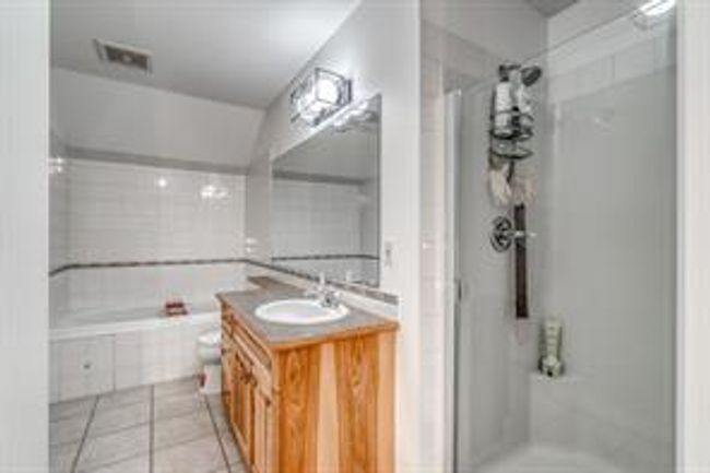 117 - 200 Prospect Hts, Home with 3 bedrooms, 3 bathrooms and 4 parking in Canmore AB | Image 33