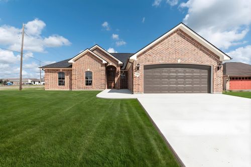8390 Westgate Dr, Beaumont, TX, 77706-4056 | Card Image