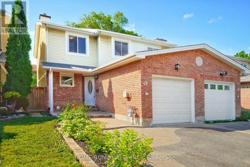 49 Burlington Cres, Ottawa, ON, K1T3K8 | Card Image