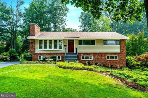 4006 Justine Dr, ANNANDALE, VA, 22003-1848 | Card Image