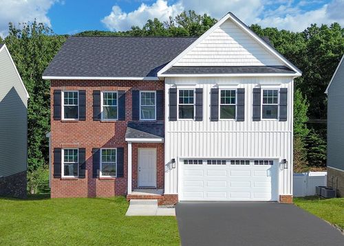 2812 Russlen Dr, Salem, VA, 24153-7383 | Card Image