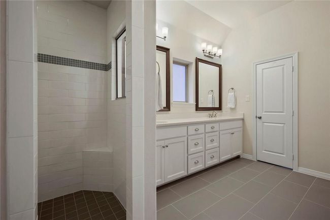 4904 Cloudcroft Ln, House other with 3 bedrooms, 3 bathrooms and null parking in Irving TX | Image 14