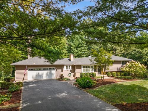 30W520 Arbor Ln, West Chicago, IL, 60185-1178 | Card Image