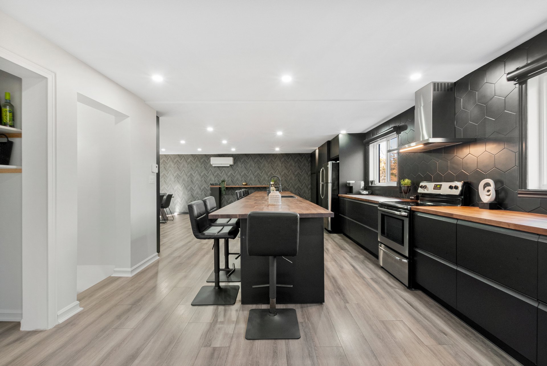 Residential in Sainte-Agathe-des-Monts 4