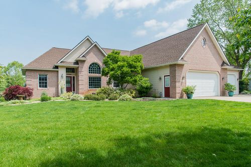 26340 Trestle Creek Ave. Avenue, Almena Township, MI, 49071 | Card Image