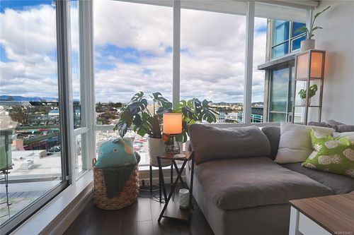 1001-160 Wilson St, Victoria, BC, V9A7P9 | Card Image