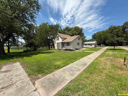 702 3rd St, Talmage, NE, 68448-3237 | Card Image