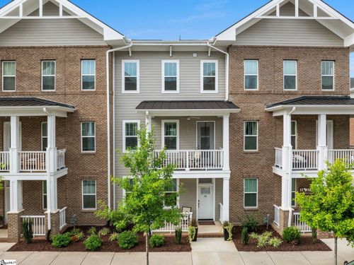 55 Canvas St, Greenville, SC, 29601-1943 | Card Image
