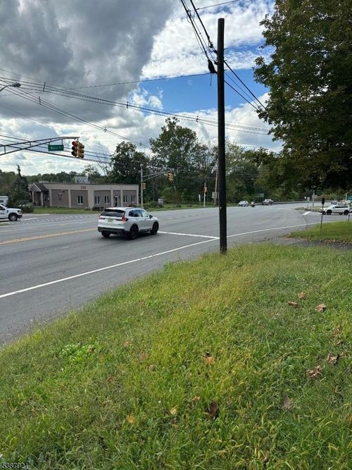 218 State Route 31, Hampton, NJ, 08827-5429 | Card Image