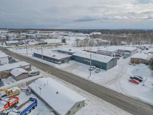 1335 Franklin Street, North Bay, ON, P1B2M3 | Card Image