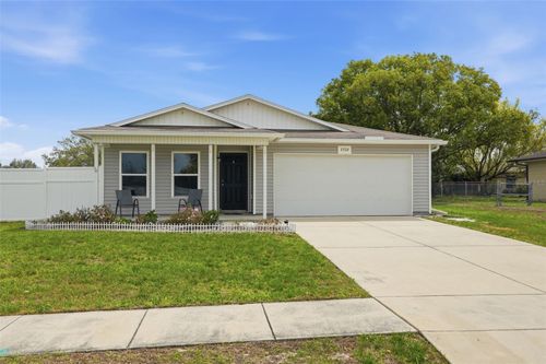 3332 Lambert Ave, Spring Hill, FL, 34608-4058 | Card Image