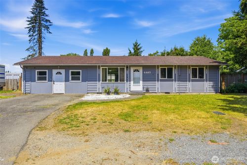 4407 123rd Pl Ne, Marysville, WA, 98271-8565 | Card Image