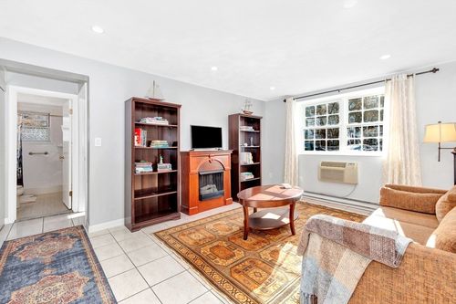2-7 Colonial Village Dr, Arlington, MA, 02474-3932 | Card Image