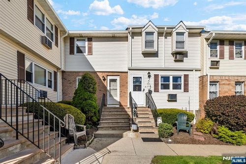 322 Richard Mine, Rockaway Township, NJ, 07885 | Card Image