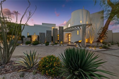 1109 Pine Island Ct, Las Vegas, NV, 89134-6330 | Card Image
