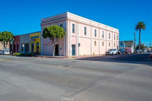 910 Guadalupe St, Guadalupe, CA, 93434-1318 | Card Image