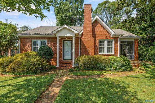 1103 Beirne Ave Ne, Huntsville, AL, 35801-6208 | Card Image