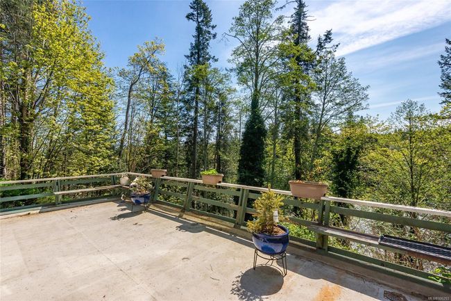 2323 Steelhead Rd, House other with 3 bedrooms, 1 bathrooms and 4 parking in Campbell River BC | Image 4