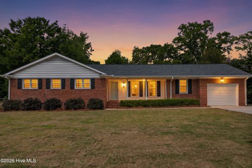 617 Windemere Rd, Wilmington, NC, 28405-3929 | Card Image