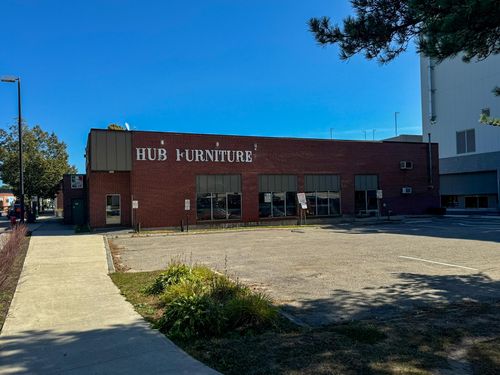 900 Main Street, Westbrook, ME, 04092 | Card Image