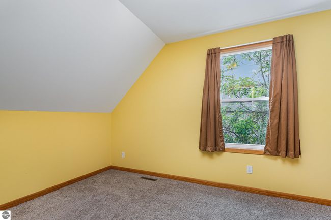 212 E Palmer St, House other with 2 bedrooms, 1 bathrooms and null parking in Mt Pleasant MI | Image 11