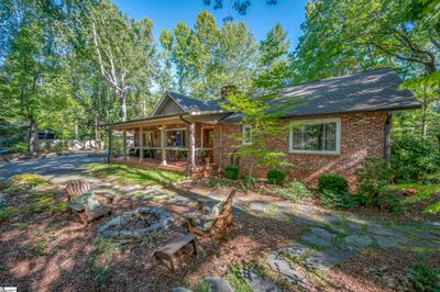 601 E Park Drive, House other with 3 bedrooms, 2 bathrooms and null parking in Tryon NC | Image 1