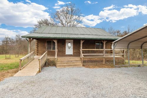 15562 Lawrence 1170, Aurora, MO, 65605-6945 | Card Image