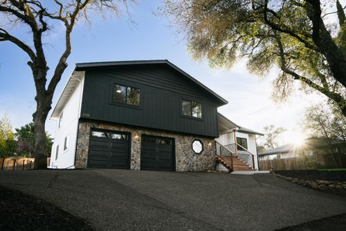 2948 Oakleaf Dr, Cameron Park, CA, 95682-9103 | Card Image