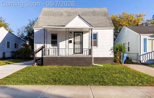 8269 Westminster Ave, Warren, MI, 48089-2926 | Card Image