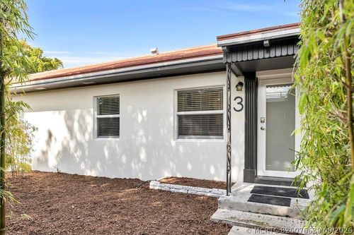 3-17 Ocean Breeze, Lake Worth Beach, FL, 33460-6901 | Card Image