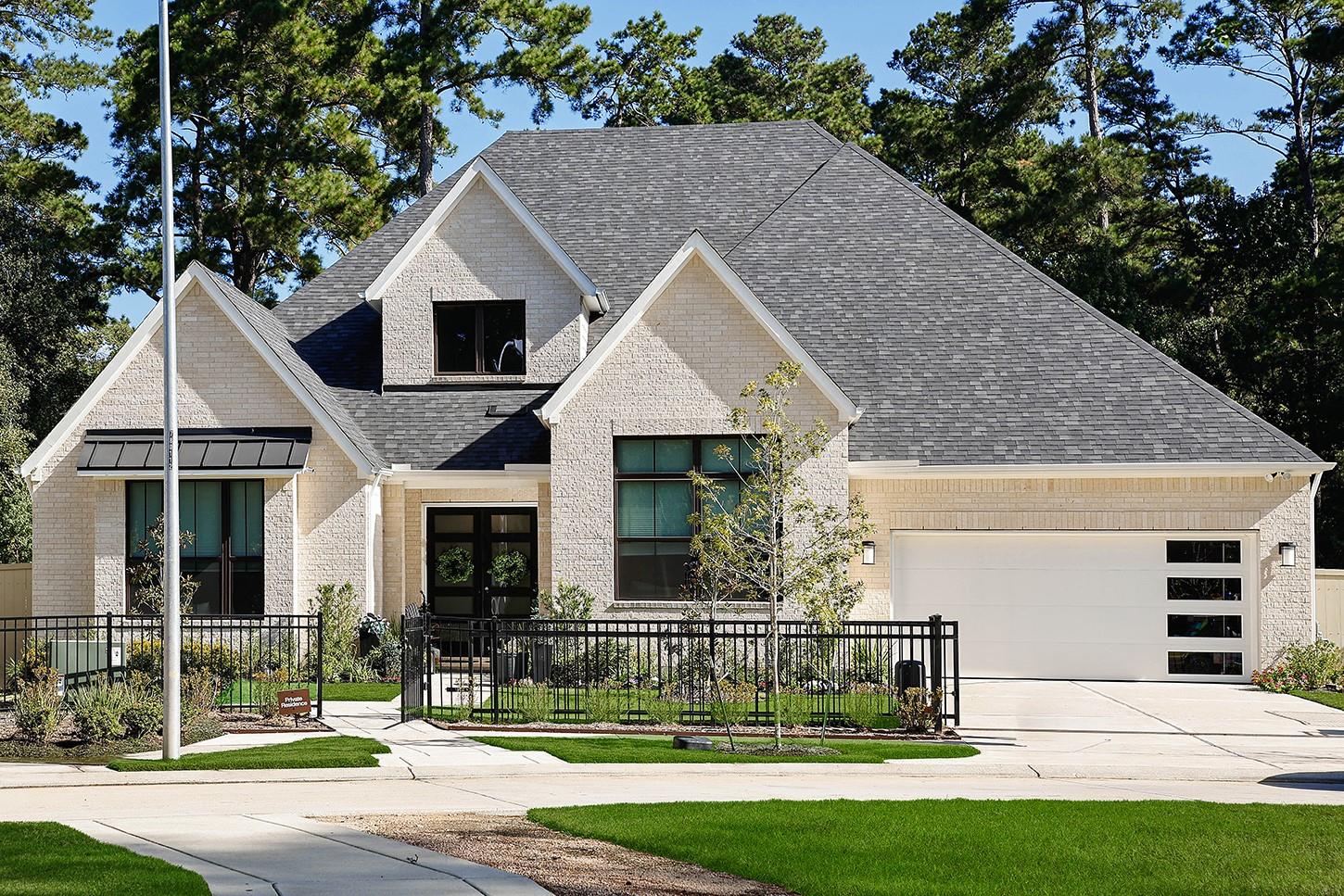 Residential Lease in Magnolia