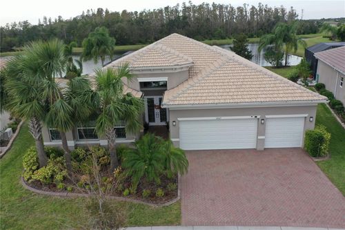 16015 Cape Coral Dr, WIMAUMA, FL, 33598-4080 | Card Image