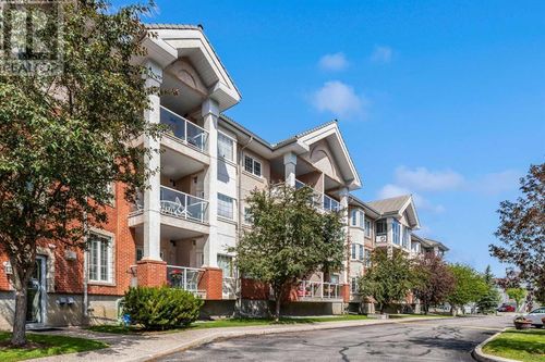 223 Tuscany Springs Blvd Nw, Calgary, AB, T3L2M2 | Card Image