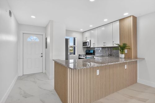 1536-9880 Marina Boulevard, Boca Raton, FL, 33428 | Card Image