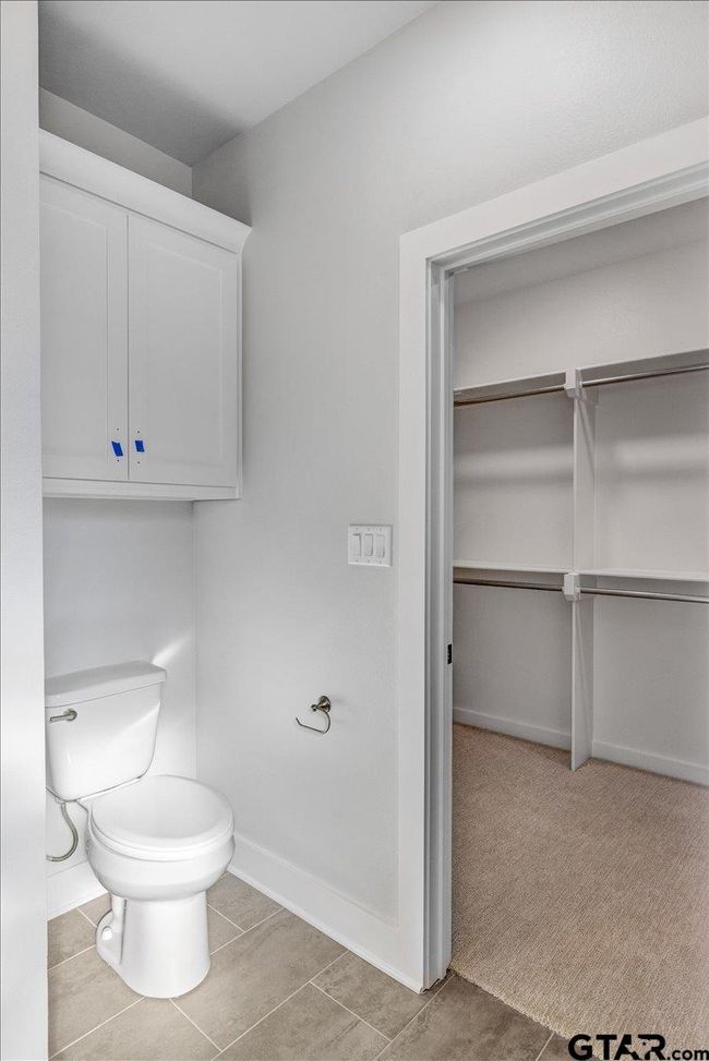 9256 Villas Ct, House other with 4 bedrooms, 2 bathrooms and null parking in Tyler TX | Image 39
