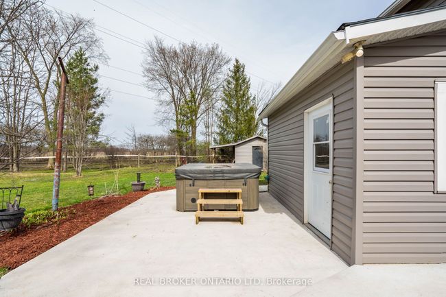 4196 Walkers Dr, House other with 3 bedrooms, 2 bathrooms and 6 parking in Glencoe ON | Image 25