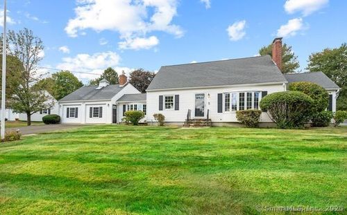 67 Longview Ave, Watertown, CT, 06795-2004 | Card Image
