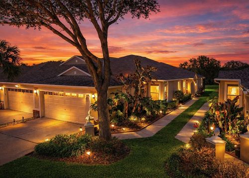 15748 Phoebepark Ave, LITHIA, FL, 33547-1790 | Card Image