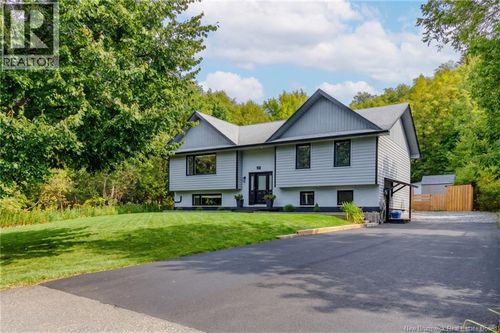 958 Kennebecasis Dr, Saint John, NB, E2K5A8 | Card Image