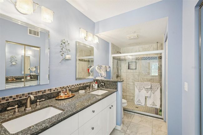 UNIT-101 - 404 Laurel Lake Dr, Condo with 2 bedrooms, 2 bathrooms and null parking in VENICE FL | Image 18